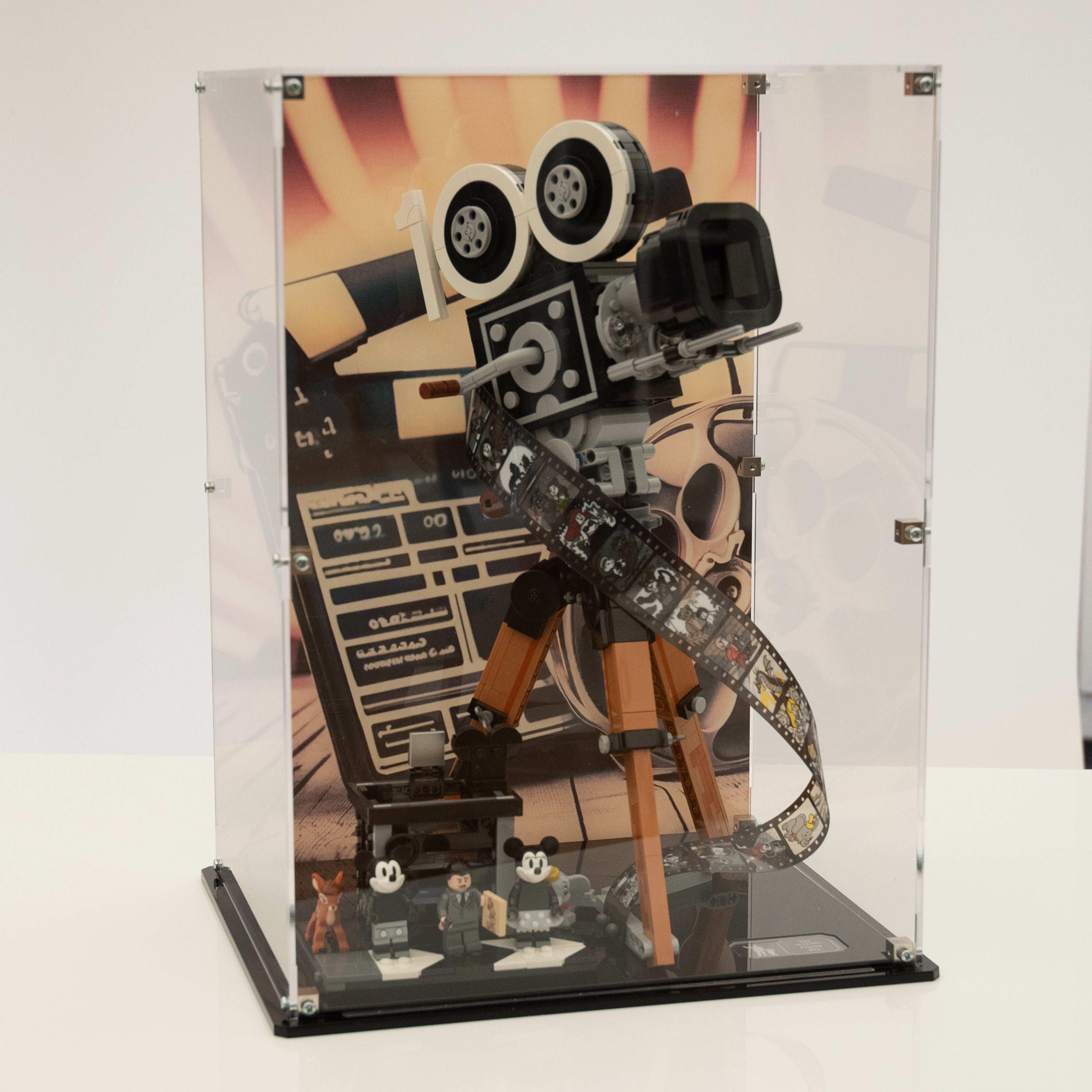 Display Case for LEGO® Walt Disney Tribute Camera (43230)