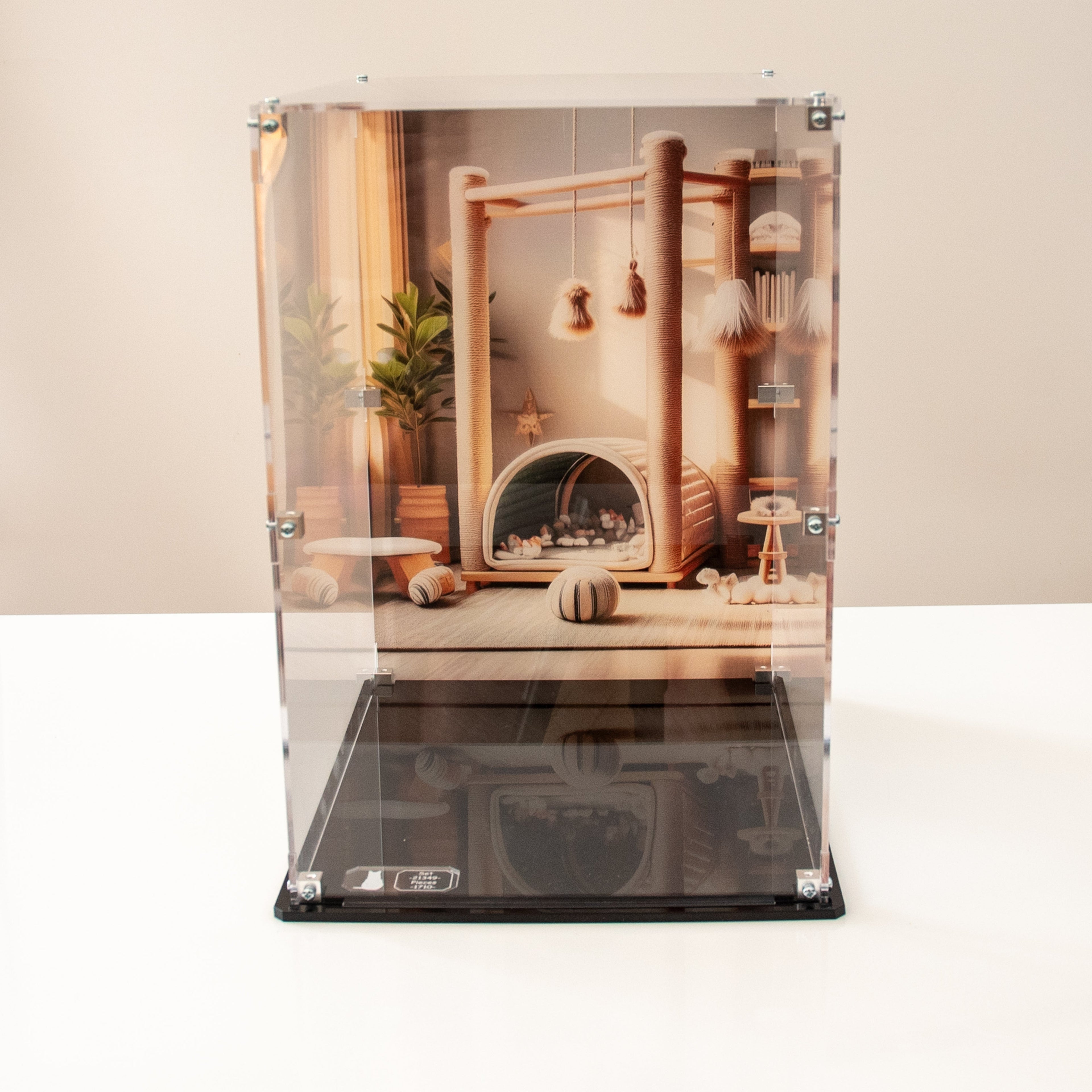 Display Case for LEGO® Tuxedo Cat (21349)