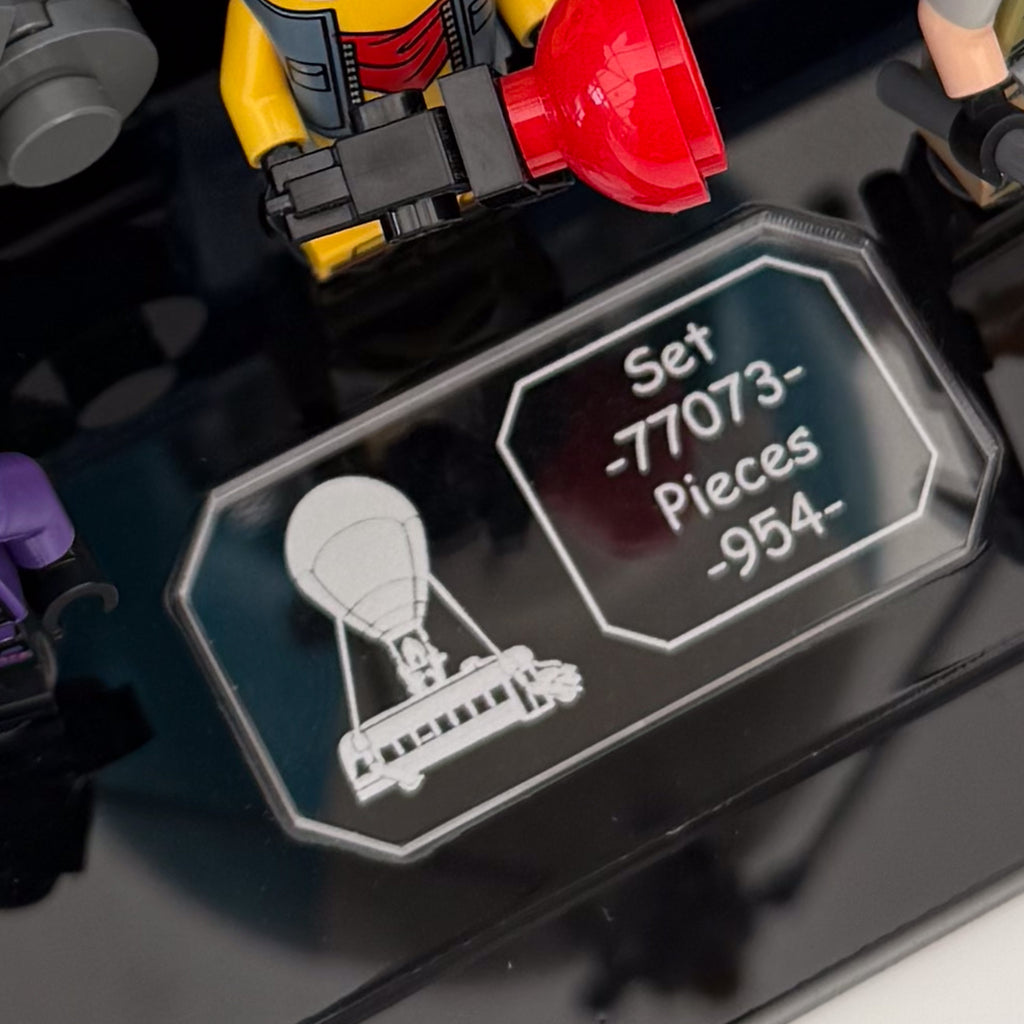Display Case For LEGO® Fortnite Battle Bus (77073)