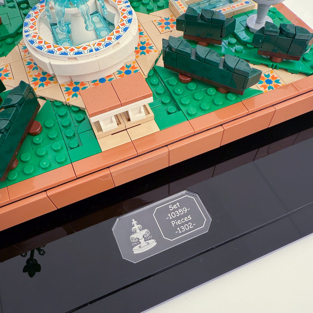 Display Case For LEGO® Icons: Fountain Garden (10359)
