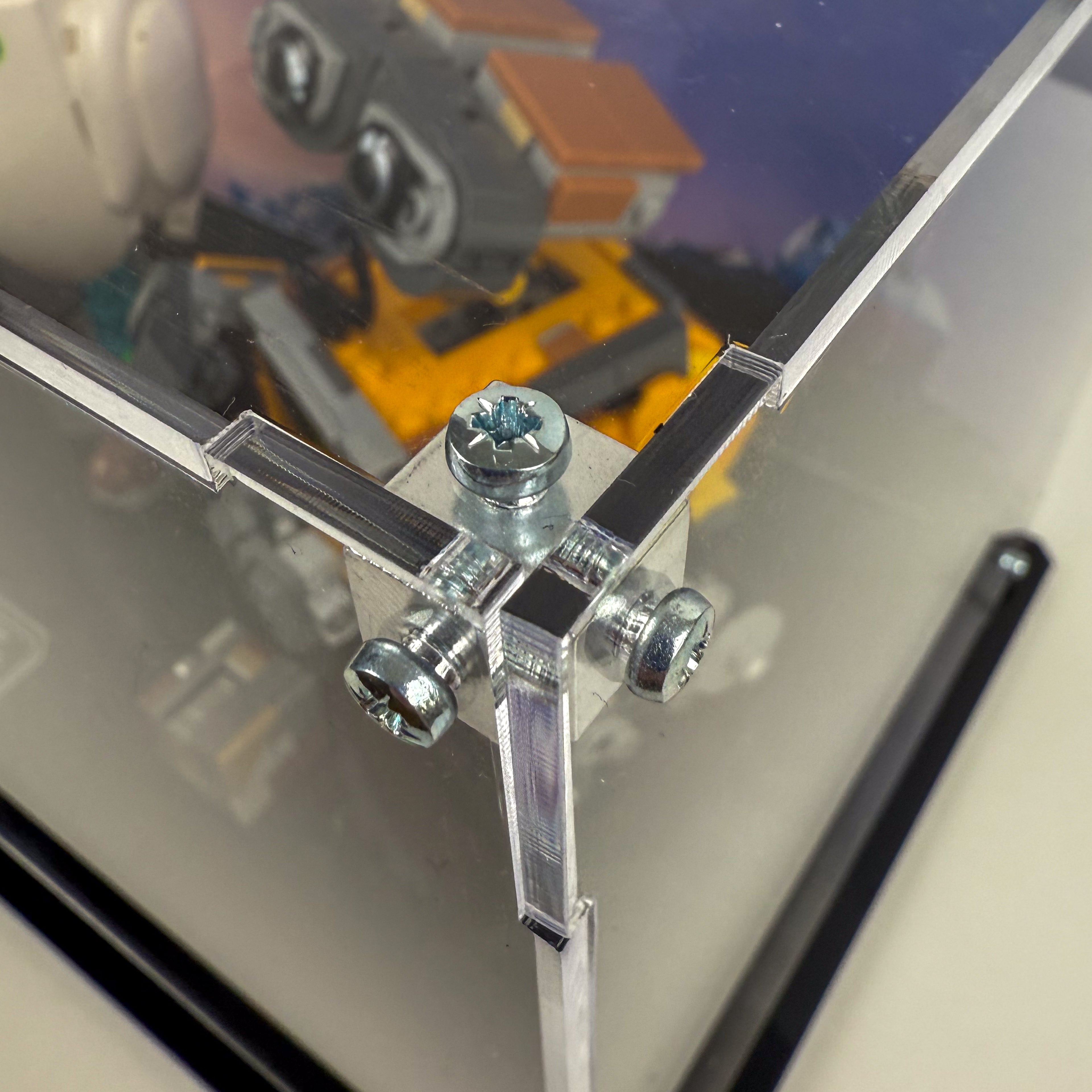 Display Case for LEGO Disney WALL-E and EVE (43279)