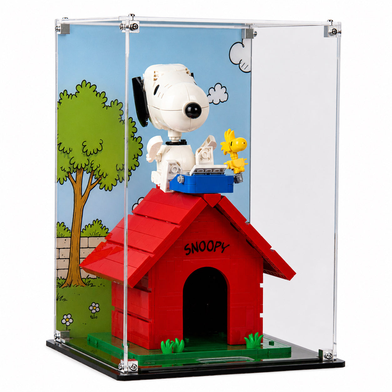 Display Case For LEGO® Ideas: Peanuts: Snoopy's Doghouse (21368)